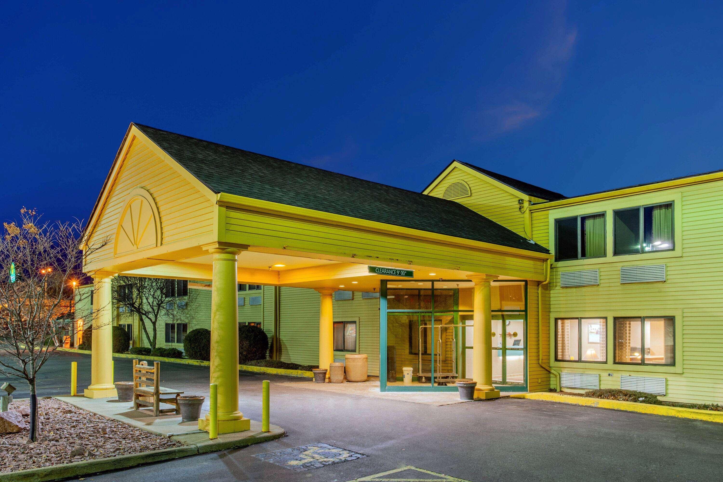 La Quinta Inn By Wyndham Wausau Dış mekan fotoğraf